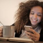 co oznacza wielokropek w sms