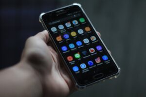 Jak przenieść MMS na nowy telefon